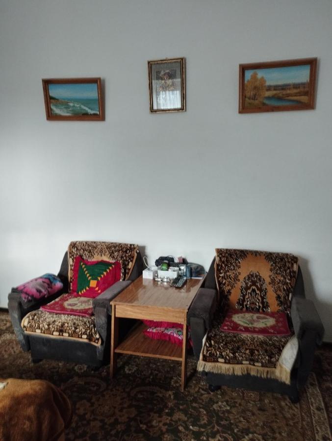 Guest House Sono Adress Derbisheva 202 Karakol Exterior photo