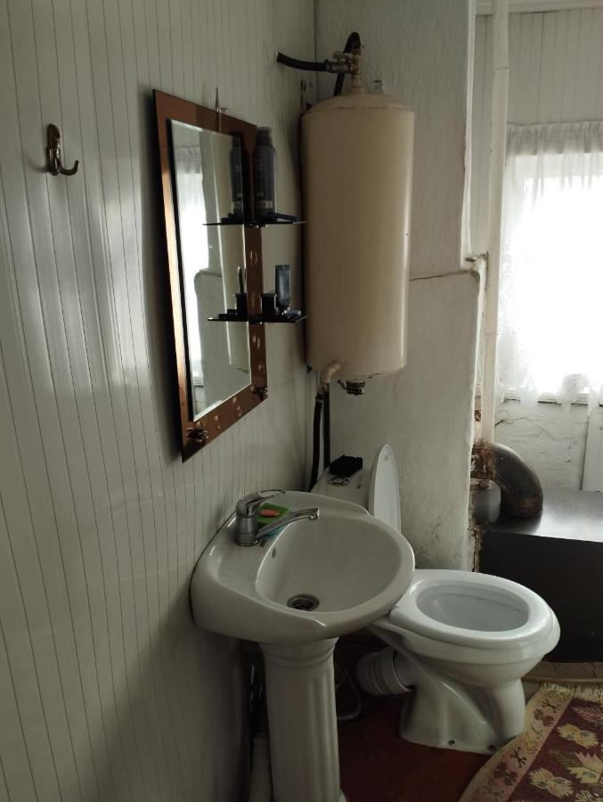 Guest House Sono Adress Derbisheva 202 Karakol Exterior photo
